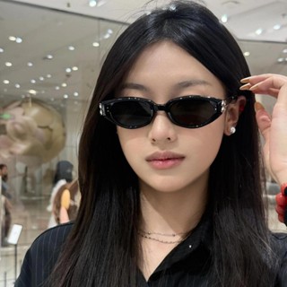 Kính Râm Mắt Mèo Nghệ Thuật, Chân Rỗng Kim Loại, Cùng Phong Cách Với Chân Bó Sát Khuôn Mặt To, Hàng Mới Về 2498