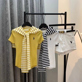 Mùa hè 2025 Áo thun dệt kim ngắn tay Pony thêu mới dành cho nữ + Khăn choàng sọc Bộ hai mảnh