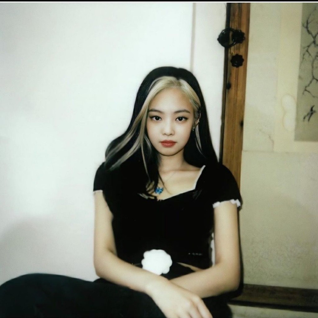 Áo Khoác Cardigan Nữ Ren Ngọt Ngào Cùng Mẫu Jennie Sành Điệu Phong Cách Hàn Quốc