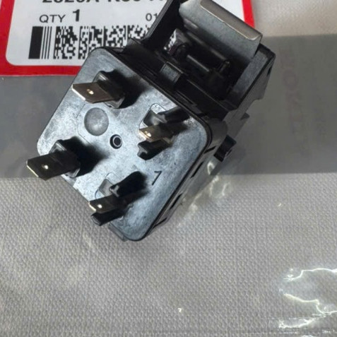 STOP TAY VARIO 160 / PCX 160  - DESTOP TAY VARIO 160 / PCX 160  - CÔNG TẮC TAY TRÁI VARIO 160 / PCX 