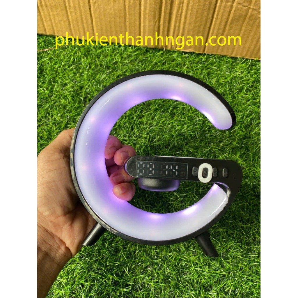 Loa bluetooth chữ G63. Màu sắc led sinh động, ấn tượng