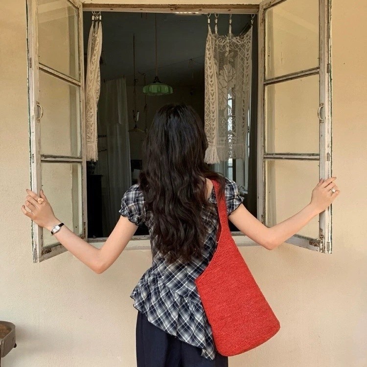 Áo Nữ Sơ Mi Ôm Dáng Họa Tiết Ô Vuông - Vú Thẳng Lớp Tơ Sen, Dáng Không Đều Thời Trang, Phù Hợp Hẹn Hò & Ngày Thường UG208 Umode | BigBuy360 - bigbuy360.vn