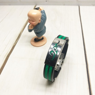 Vòng đeo tay Titan hình ngọn lửa -DC2560
