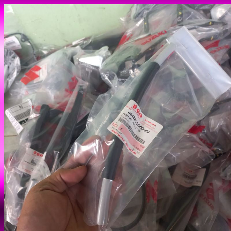ỐNG XĂNG NGẮN AXELO 125 / SHOGUN 125 / XBIKE 125@ -tayga