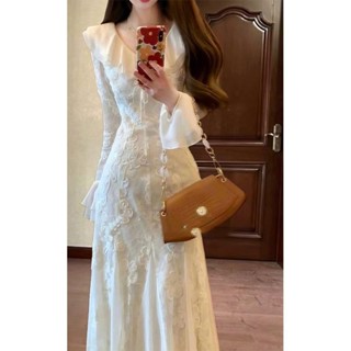 Váy Ren Hoa Nổi Dài Tay Loe Cổ Bèo Dáng Dài Đuôi Cá Phối Voan Kiểu Pháp Sang Trọng Thanh Lịch