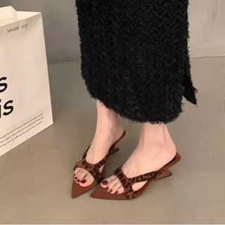 Dép cao gót nữ đế xuồng quai khoét hông mũi NHỌN 789 cao 5 cm