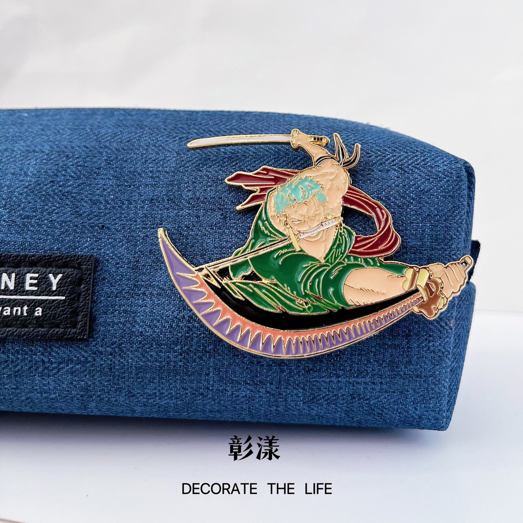 Metal Badge Pin Zoro One Piece Pirate King High-end Men's Accessories Three Swords Anime Enamel