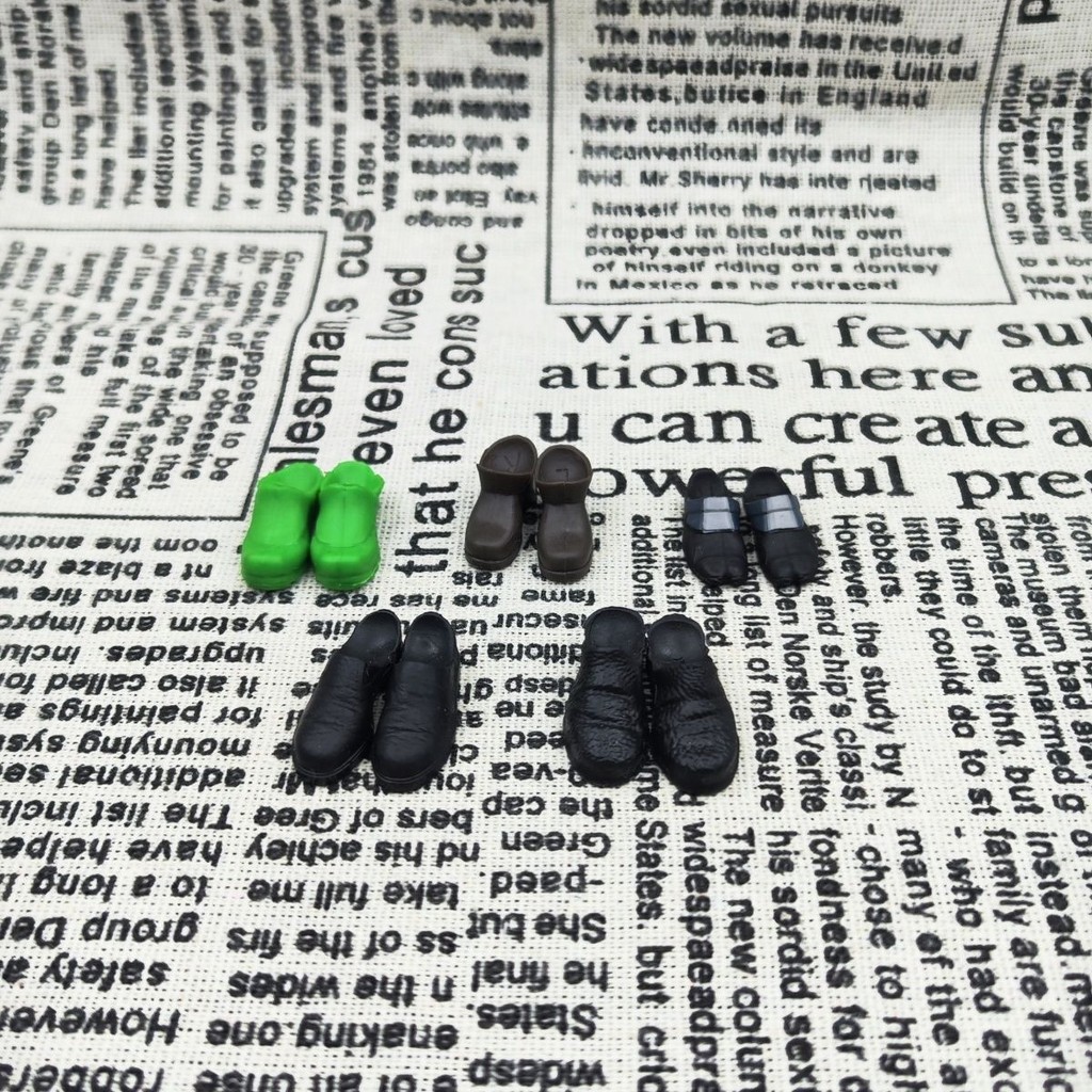 Hasbro Star Wars 20cm Búp bê Darth Vader Judge Ahsoka Ella Sekura Giày bé gái màu xanh