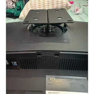 VESA ADAPTER màn hình Samsung Odyssey G6, G65B, G7, NEO G7, G75, G70A, G8, G9, 27" 28" 32"49"