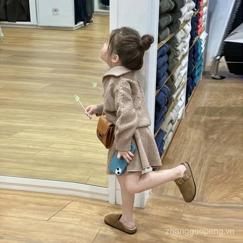 Bộ Áo sweater Dệt Kim Dày Phối Chân Váy Phong Cách Hàn Quốc Thời Trang Thu Đông Cho Bé Gái