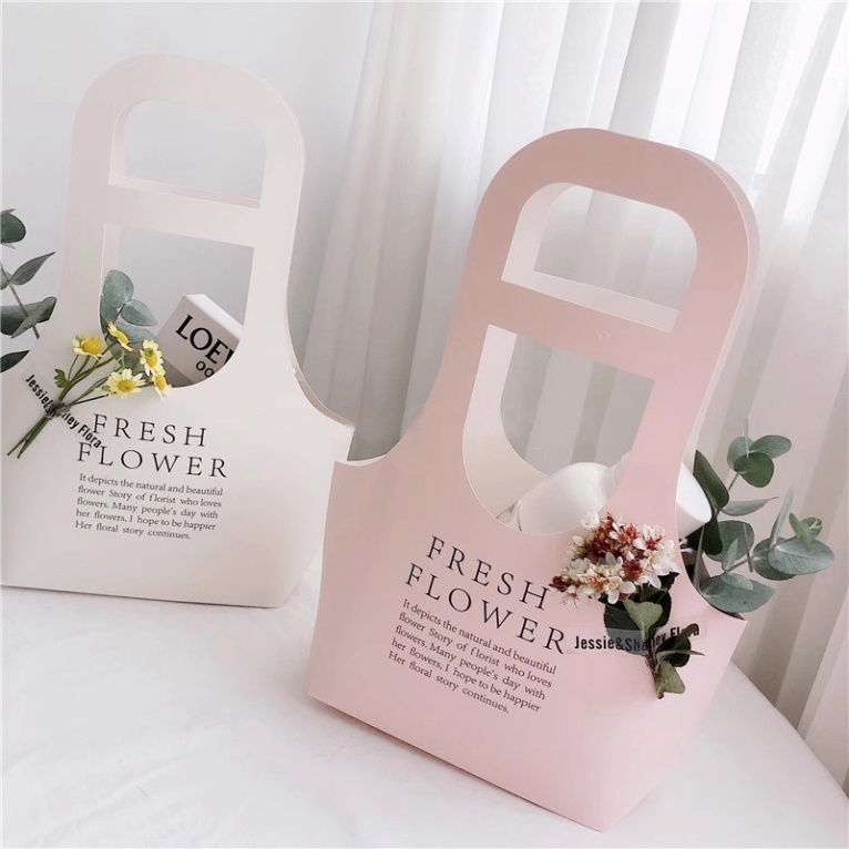 Túi xách cắm hoa nghệ thuật và thẩm mỹ Fresh Flower - Túi đựng quà mẫu mới 2023