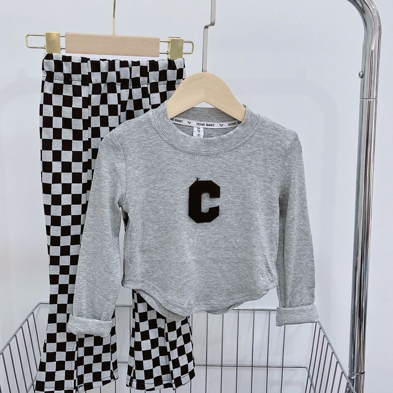 Áo Thun cotton Tay Dài Dáng Ôm Thêu Chữ Thời Trang Xuân Thu Cho Bé Gái