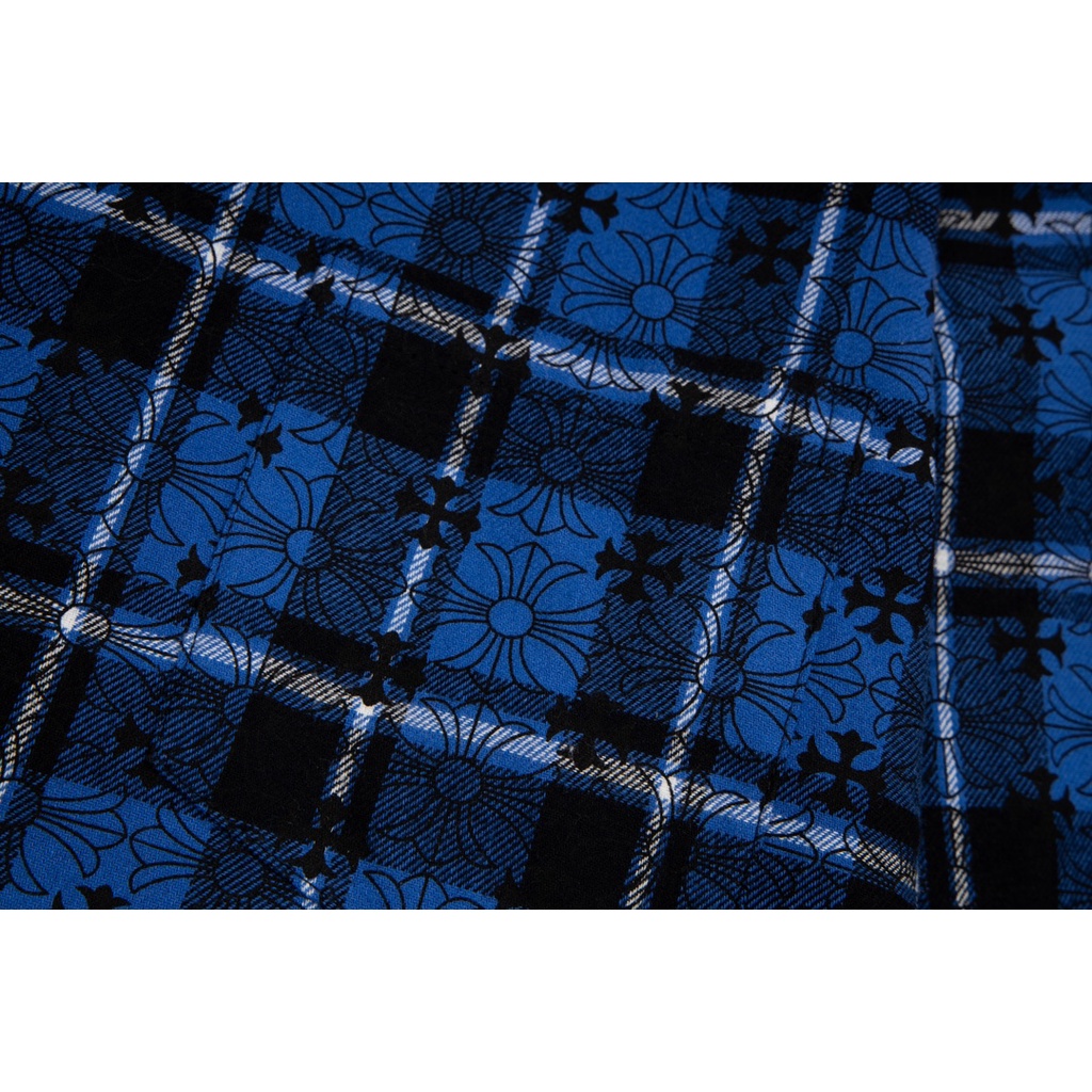 Áo Sơ Mi Da Kẻ Sọc Caro in Hình Trái Tim chrome Với Khuy Măng Sét Có Thể Được Master in Nhiều Phong Cách Khác Nhau Và Có Thể Đôi Bất Kỳ Đáy Thời Trang Thường Ngày Cho Cả Nam Và Nữ