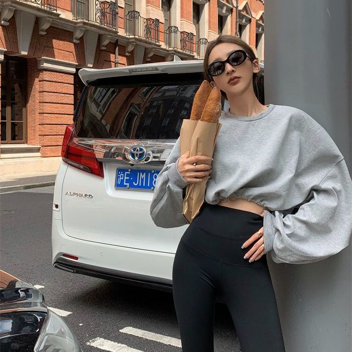 Áo sweatshirt Dáng Rộng Ngắn Tay Dài Eo Cao Thiết Kế Phong Cách Lười Mỹ Cho Nữ