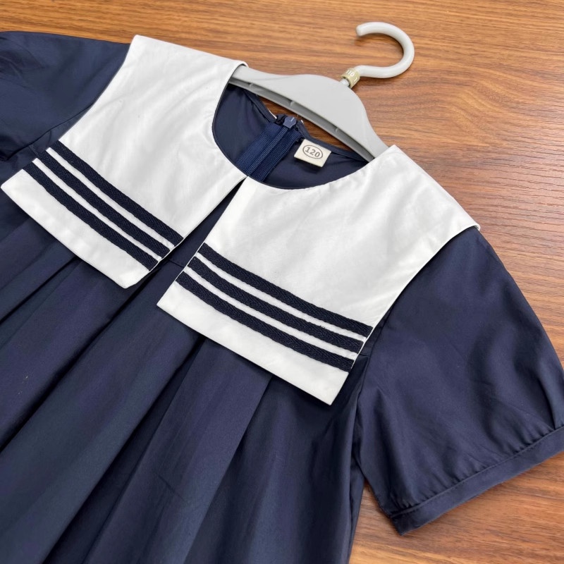 Đầm thuỷ thủ cho bé teen