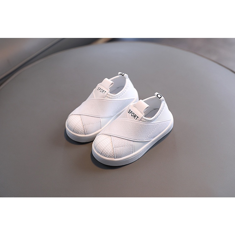 Giày thể thao đế mềm thoáng khí thời trang xuân thu 2023