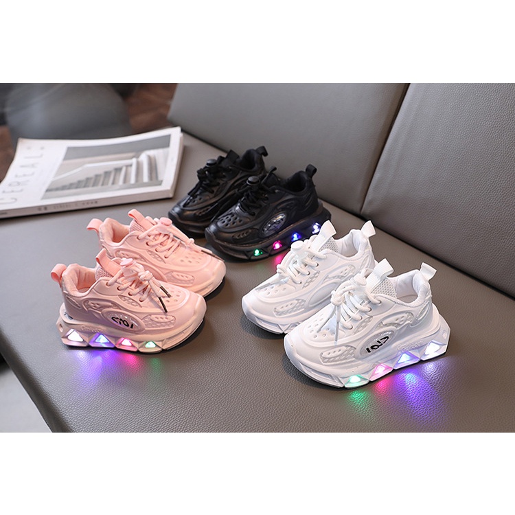 Mới Giày Thể Thao Đế Mềm Nhẹ Thoáng Khí Màu Dạ Quang Thời Trang Xuân Thu Cho Bé