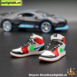 Mô hình chiếc giày thể thao dùng để trang trí bánh/mô hình giày sneaker mini