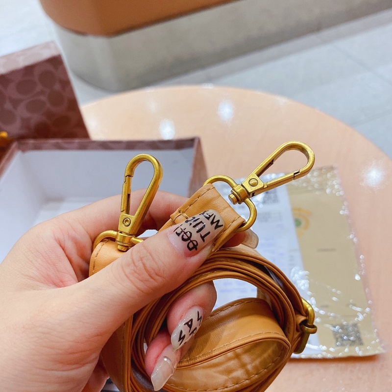 Tabby Túi Đeo Chéo Vai Cỡ Vừa 3700 coach-3700-b4ra3 k