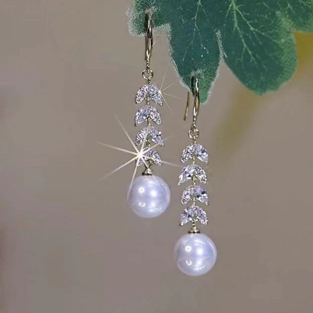 Bông Tai Tua Rua Dài Đính Ngọc Trai zircon Màu Vàng Sang Trọng Thời Trang Cao Cấp Cho Nữ