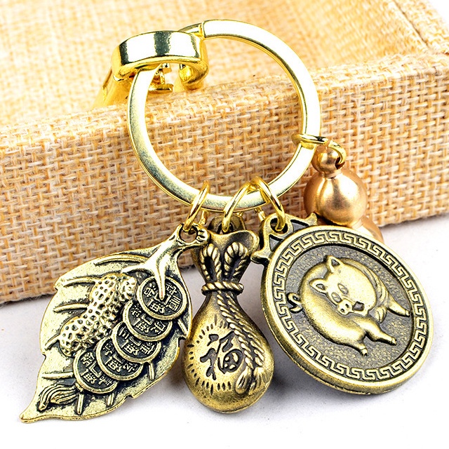 Móc Khóa Phong Thủy 4 Món Bằng Đồng 12 Con Giáp