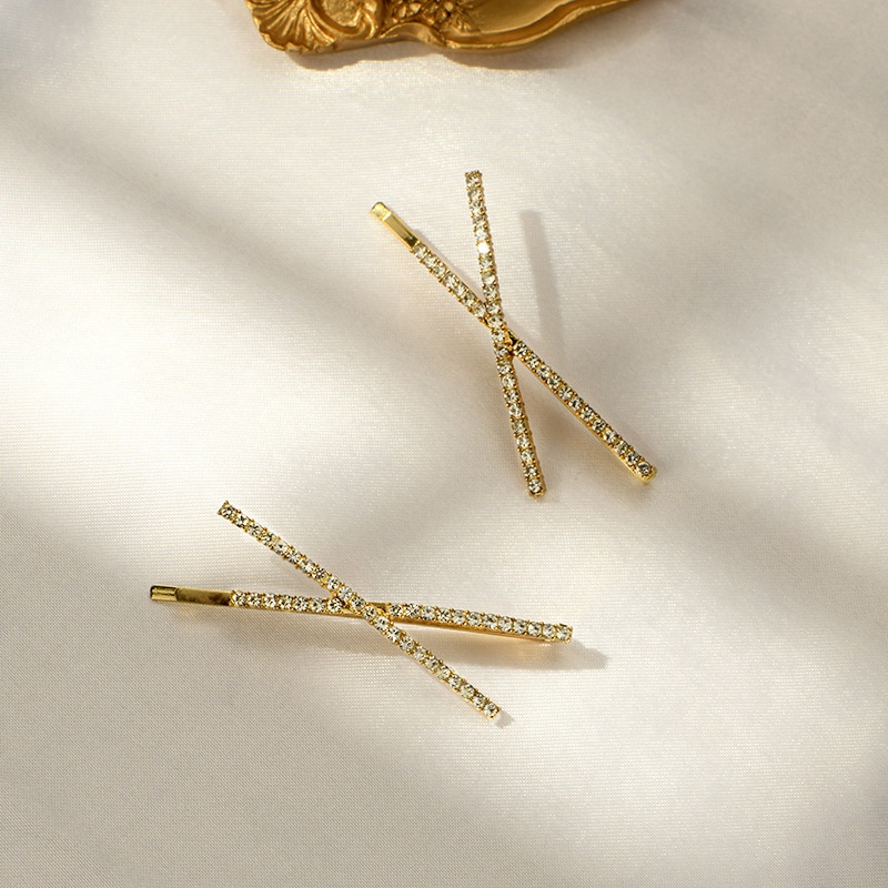 Kẹp Tóc Kim Loại Hình Chữ Thập Đính Đá Tinh Tế Phong Cách Mới