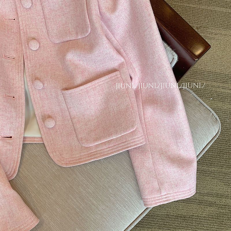 Áo Khoác Màu Hồng Phong Cách Pháp Thời Trang Thu Đông 2023 Cao Cấp Cho Nữ