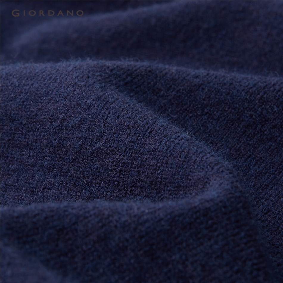 GIORDANO WOMEN V-neck solid color loose sweater 13353772