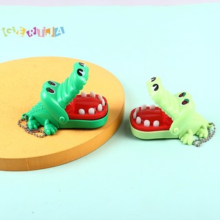 {gertja} Đồ Chơi Móc Khóa Hình Cá Sấu Cắn Ngón Tay Sáng Tạo Cỡ Nhỏ M I