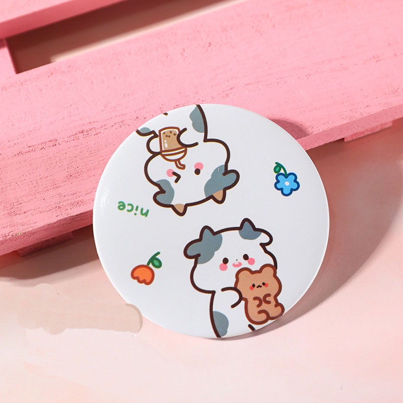 Gương trang điểm hình tròn có đường kính khoảng 7cm