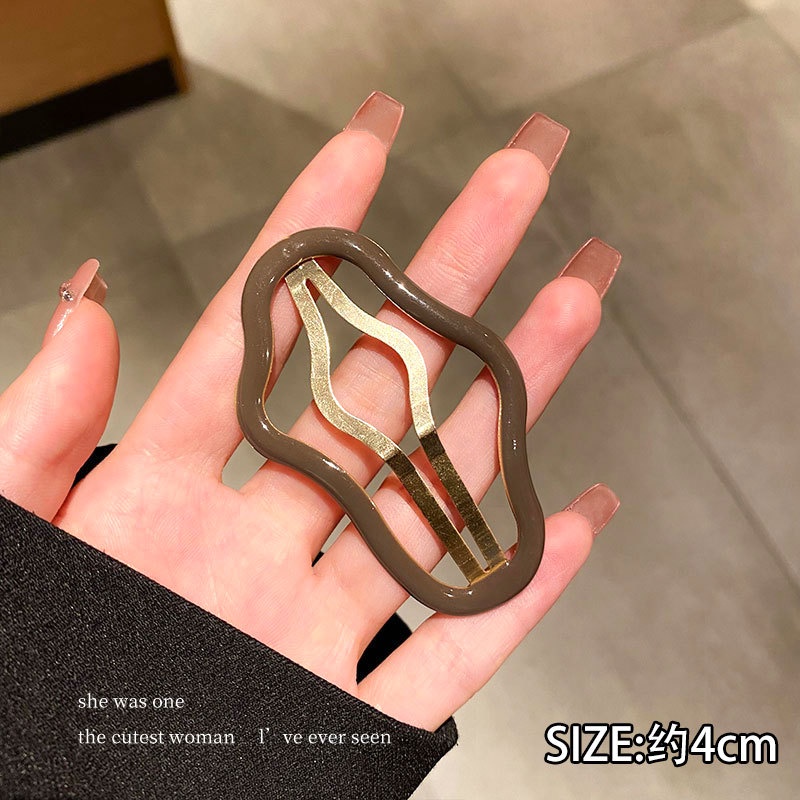 Kẹp Tóc bb Hình Đám Mây Khoét Rỗng Cho Phái Nữ