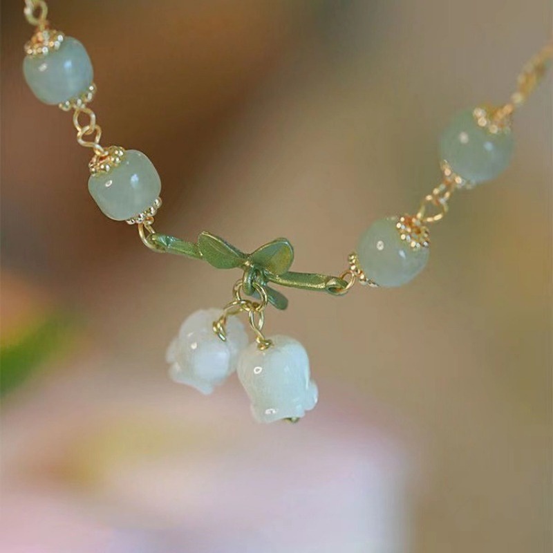 Vòng Tay Chuỗi Hạt Đá Tự Nhiên / Hoa Lan / Chuông Màu Xanh Lá / Ngọt Ngào Cho Nữ