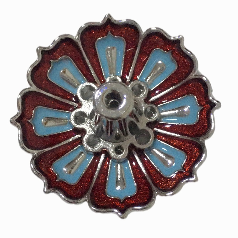 Đế đốt nhang trầm hương hình hoa sen bằng đồng, Đế cắm nhang 9 lỗ hình hoa sen đẹp mắt