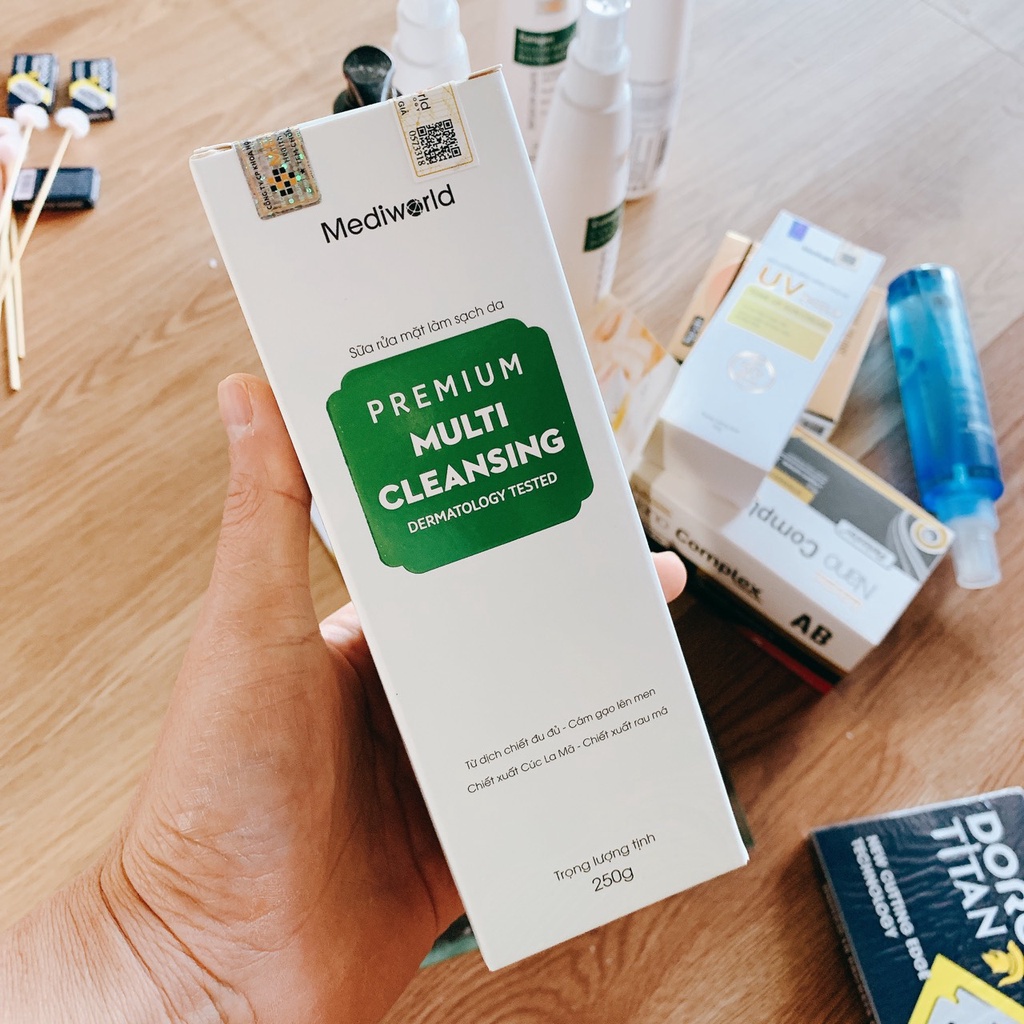 Sữa rửa mặt bio PREMIUM MULTI CLEANSING Mediworld - LYO