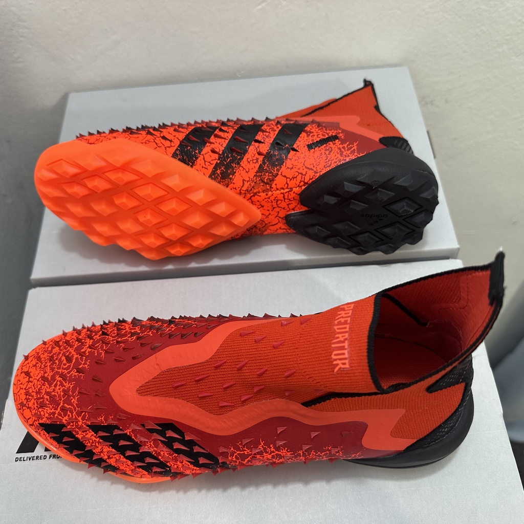 Giày Bóng Đá predator freak.1 tf size: 36-45 Cho Bé