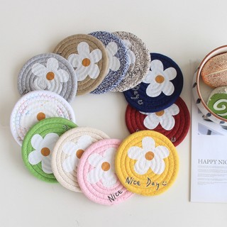 Dreamerhouse Set 4 Tấm Lót Bàn Ăn Bằng Dây cotton Bện Cách Nhiệt Hình Hoa Nhỏ