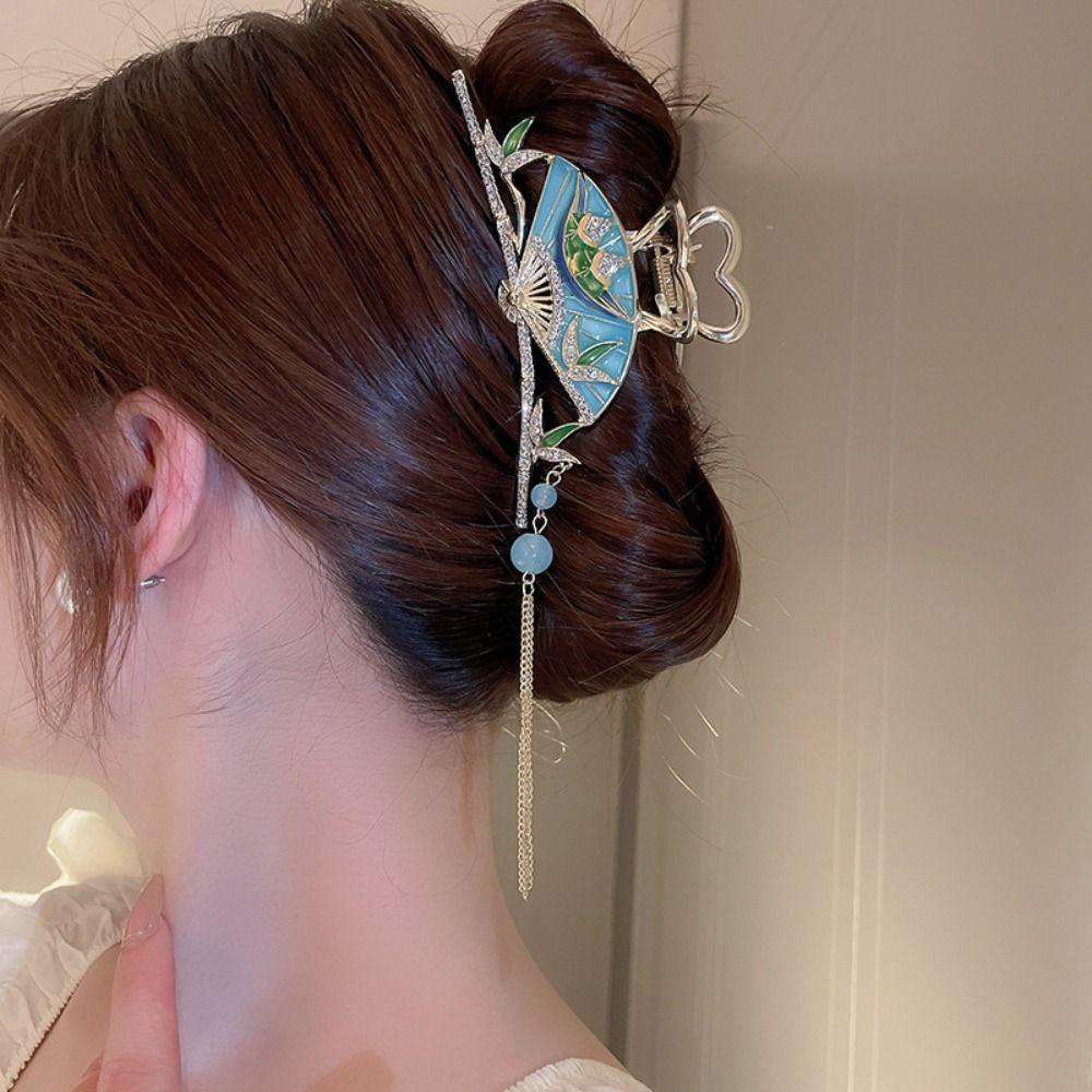 Isita Kẹp Tóc Càng Cua Đính Đá Phối Tua Rua Phong Cách Trung Hoa Cổ Điển Cá Tính Dành Cho Nữ