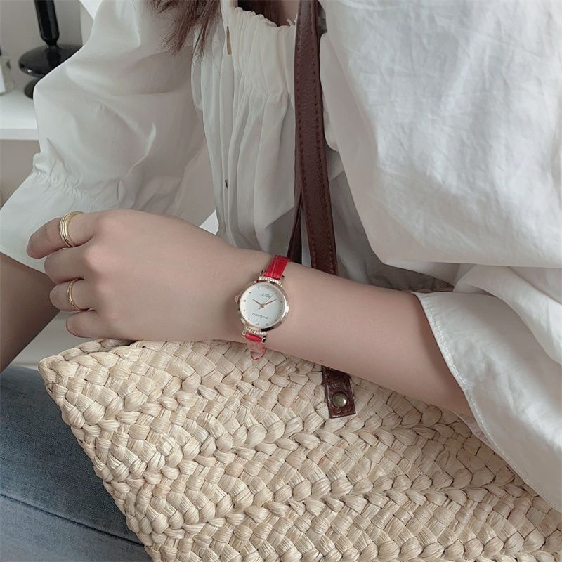 Đồng Hồ Đeo Tay Phong Cách Pháp Đơn Giản Sang Trọng Dành Cho Nữ