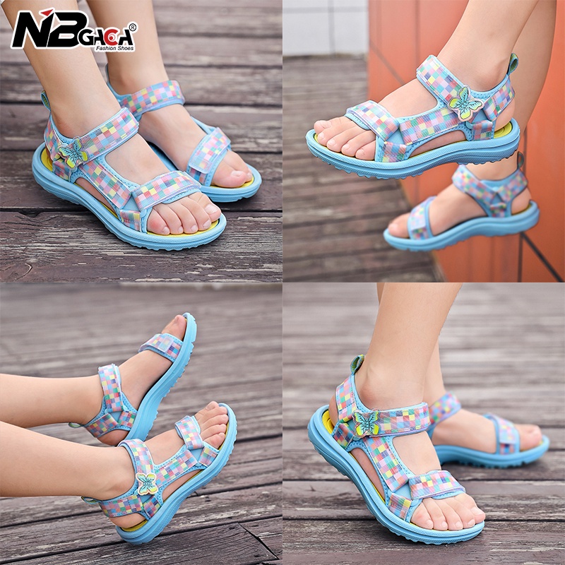 Xăng đan Mềm Mại Chống Trượt Thoáng Khí In Họa Tiết Bươm Bướm Dễ Thương Dành Cho Bé Gái