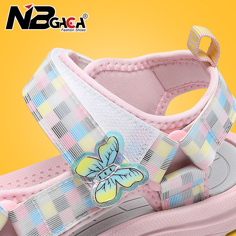 Xăng đan Mềm Mại Chống Trượt Thoáng Khí In Họa Tiết Bươm Bướm Dễ Thương Dành Cho Bé Gái