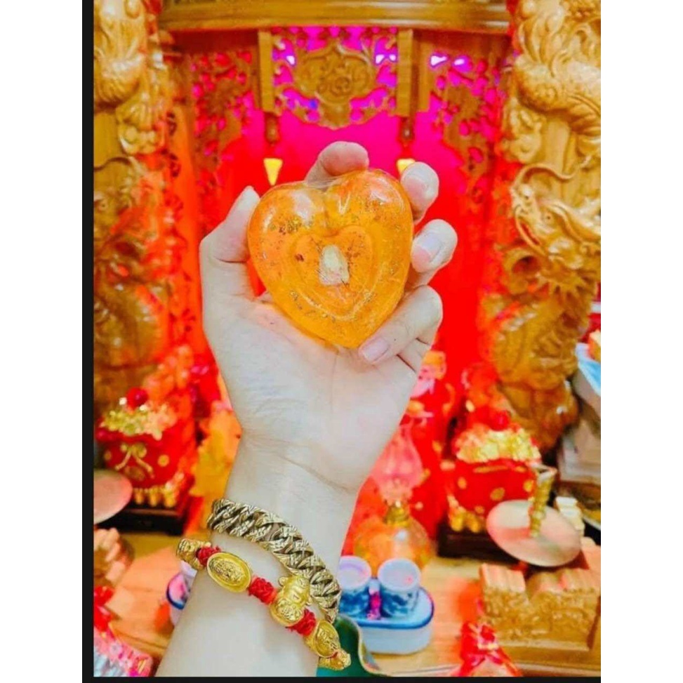 Sáp tắm sỉ phưng, xả xui, giải hạn, thu hút vận may.