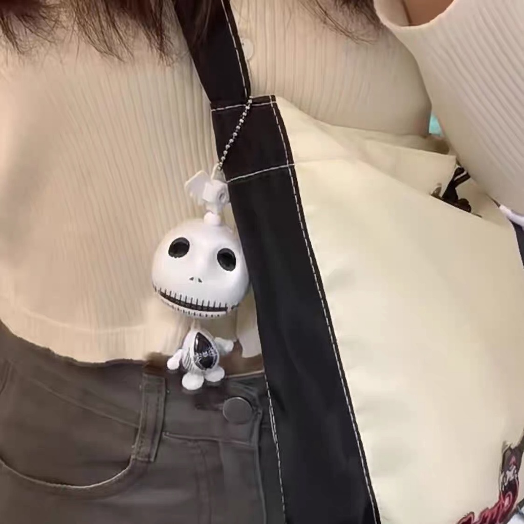Móc Khóa Hình Bộ Xương Phát Sáng Trong Đêm halloween