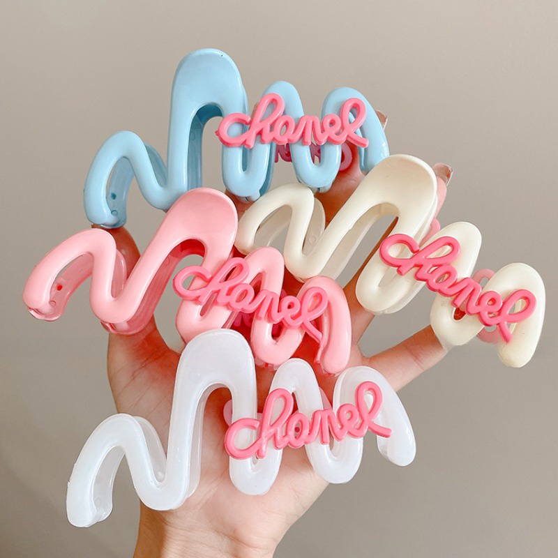 Kẹp Tóc Hình Cá Mập Thời Trang Hàn Quốc