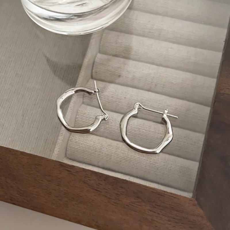 We flower Bông Tai Mạ Bạc 925 Hình Tròn Không Gây Dị Ứng Thời Trang Dành Cho Nam Và Nữ