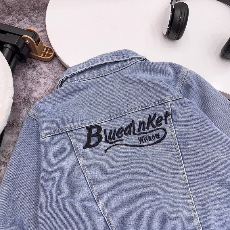 Áo khoác jean cho cả bé trai và bé gái