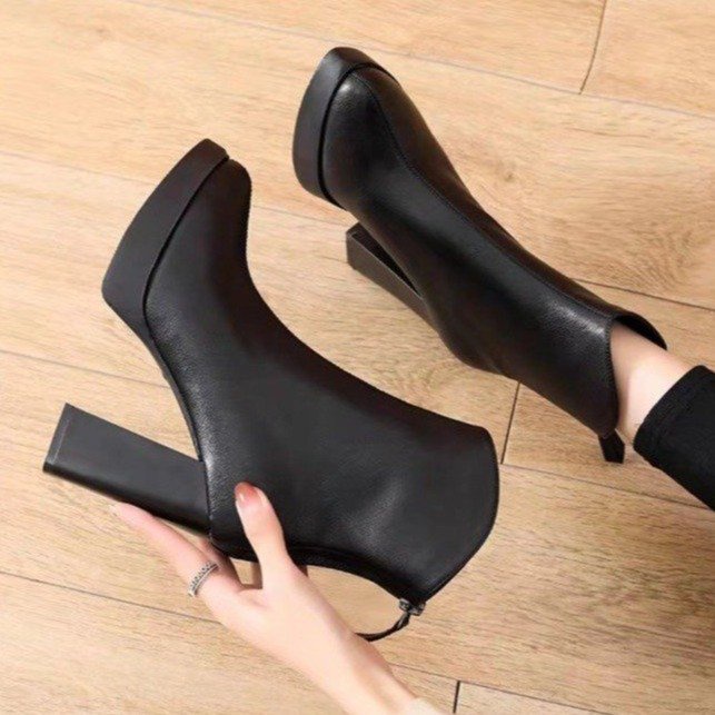 Giày Bốt martin Cao Gót Da pu Cổ Chữ v Màu Trơn Phối Khóa Kéo Sau Phong Cách Pháp Thời Trang Mùa Đông
