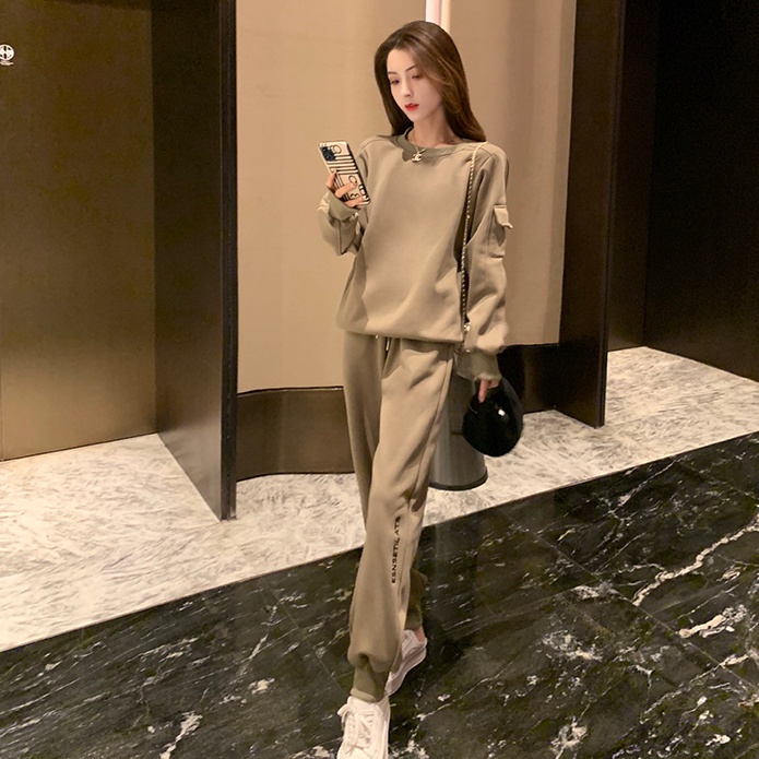 Set Đồ Thời Trang Thu Đông 2023 Phong Cách Pháp Chất Lượng Cao Cho Nữ