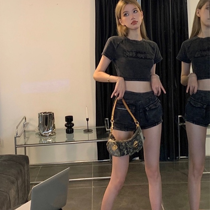 Áo Thun Croptop 100% cotton Tay Ngắn Cổ Tròn Phong Cách vintage Mỹ Cho Nữ