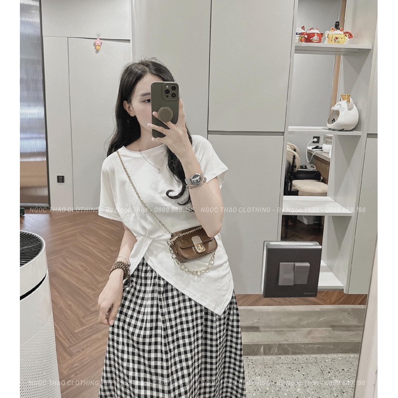 Set áo trắng rúm vạt lệch mix chân váy caro đen chuẩn video ảnh thật trải sàn