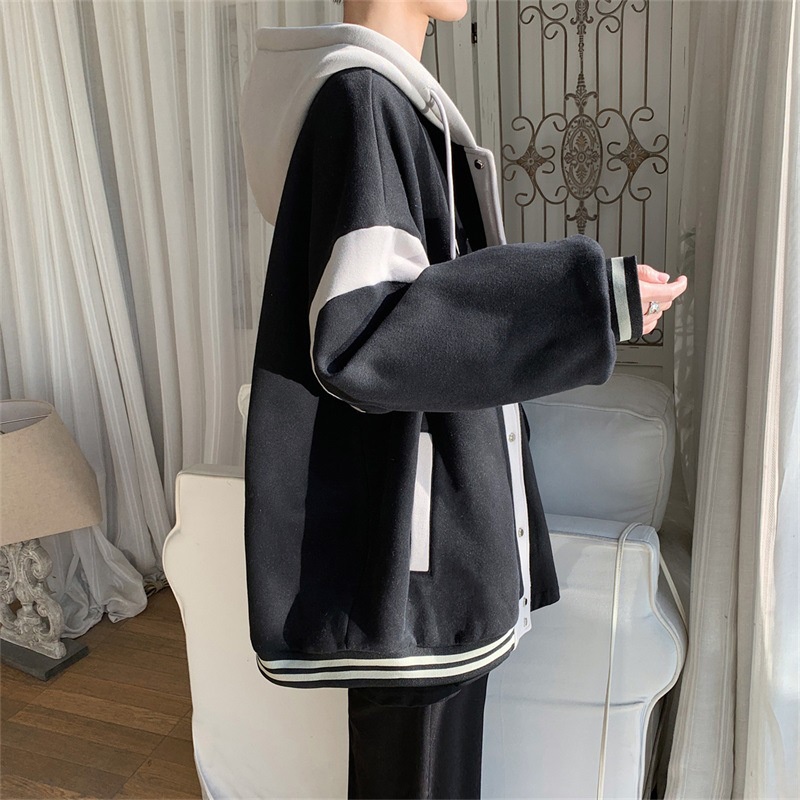 Áo Khoác Thể Thao Dáng Rộng Có Mũ Trùm Đầu Màu Sắc Trẻ Trung Năng Động Cho Nam Giới